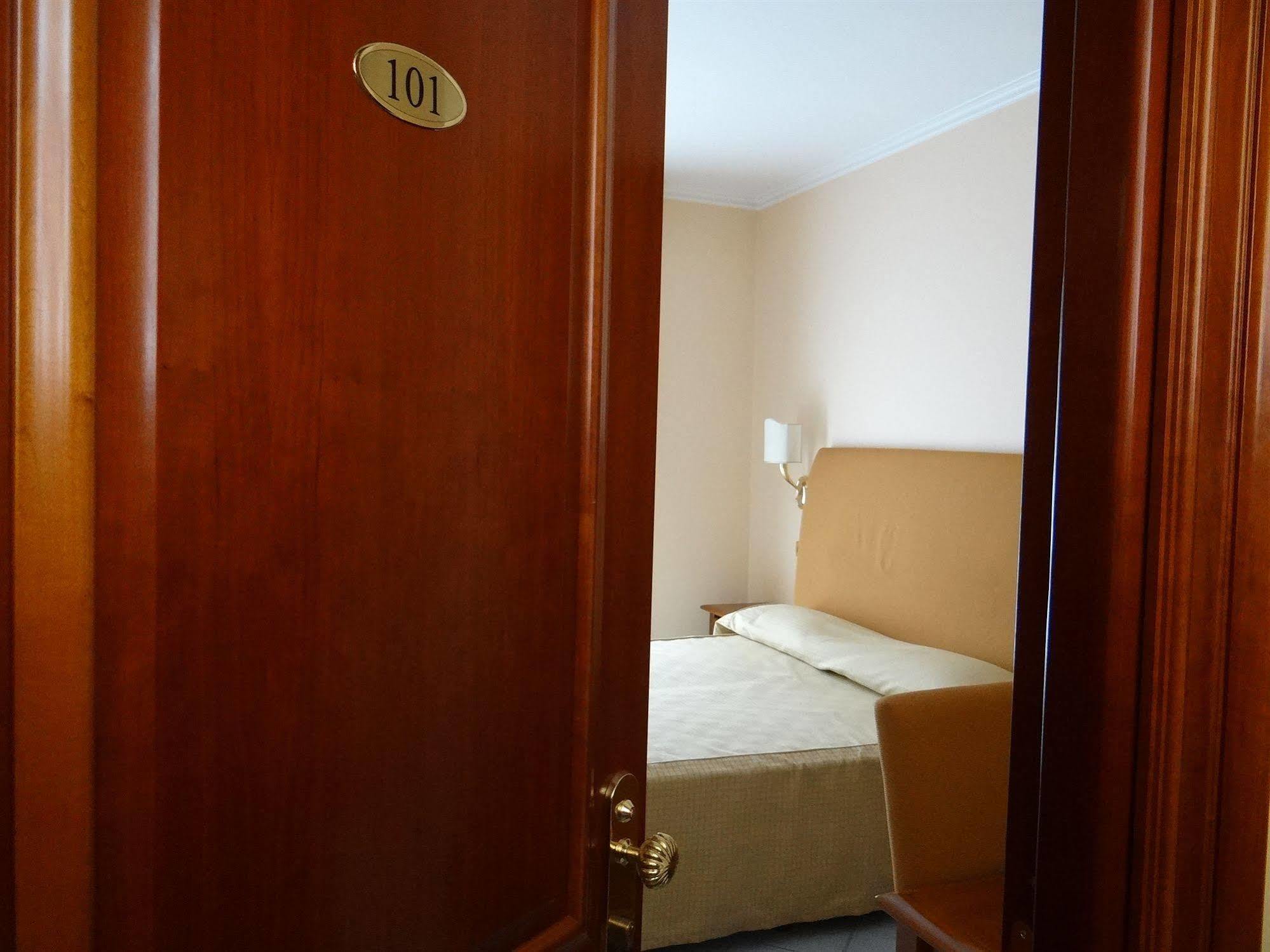 Hotel Villa Albani Nocera Superiore Kültér fotó