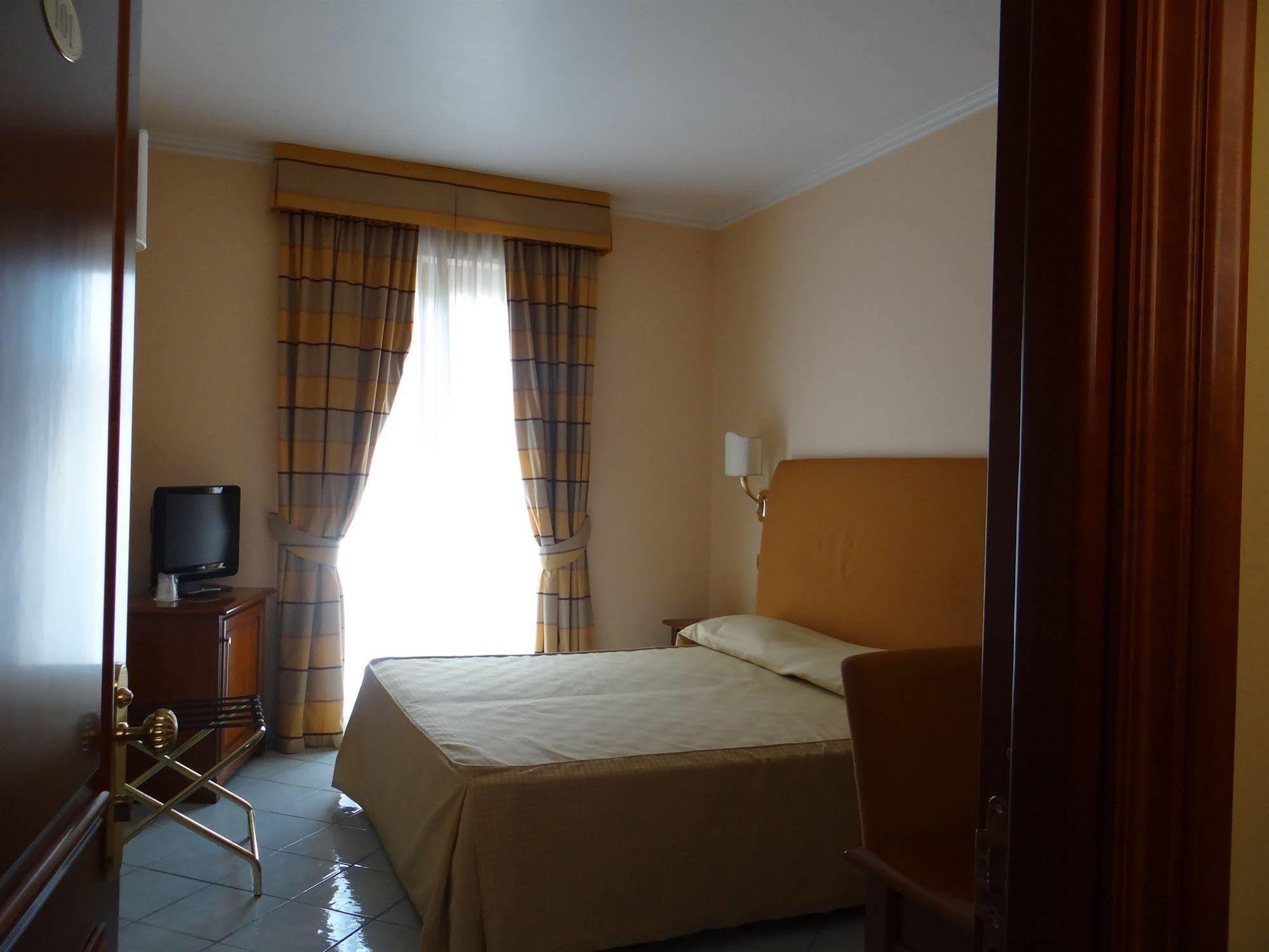 Hotel Villa Albani Nocera Superiore Kültér fotó